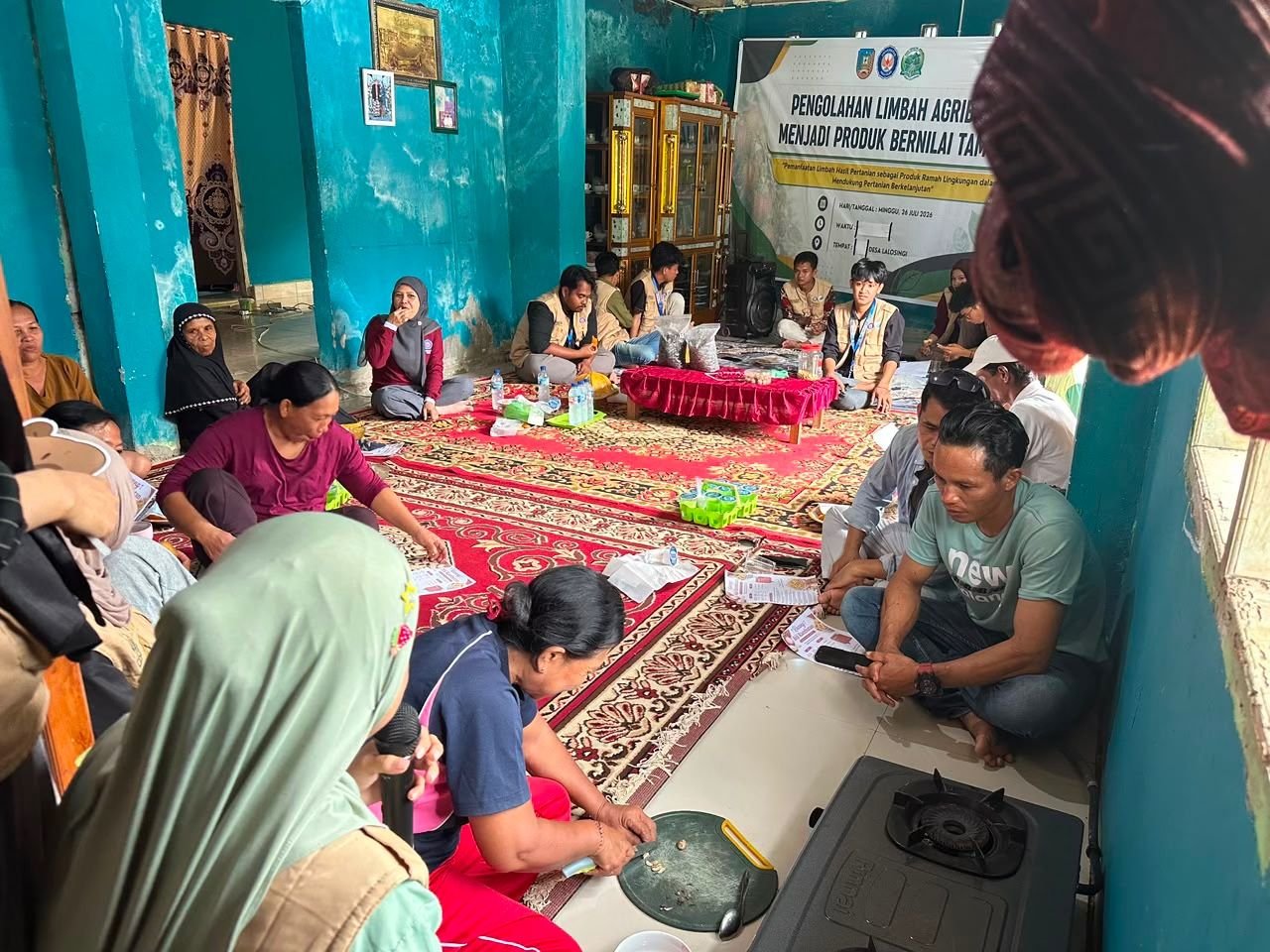 Pelatihan Pembuatan Kacang Rambutan